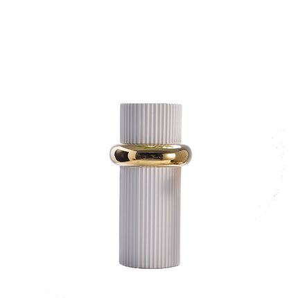 The Same Roman Holiday Flower In Milan, Modern Nordic Light Luxury Style Ceramic Vase Decoration