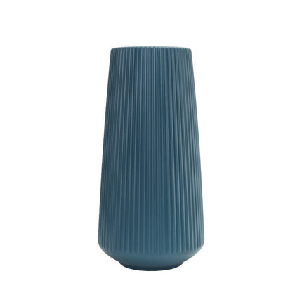 Simple plastic vase