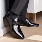 Black 7708