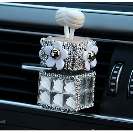 Car flower outlet perfume