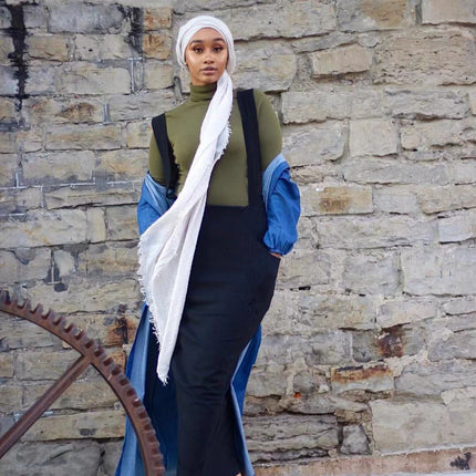 Oversized Middle Eastern Muslim Sling Skirt