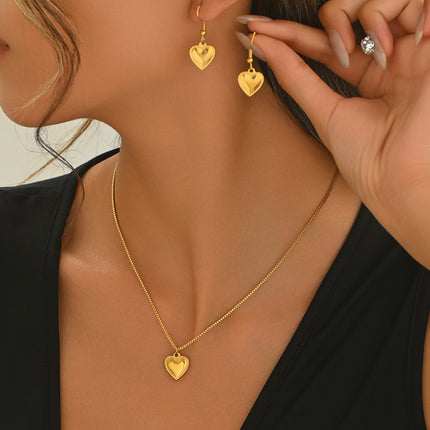 Lxalry 18K Gold Plated Symmetrical Heart Jewelry Set Mirror Polish Hypoallergenic Necklace  Earrings For Women, Never Fade Luxury Gift With Precision-Cast Edges