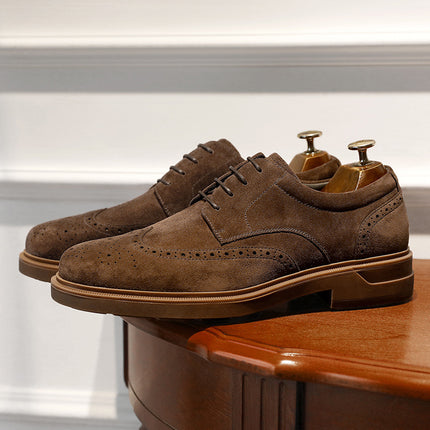 New Vintage Engraving Suede Leather Breathable Shoes Men