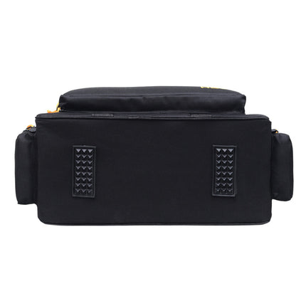 Old-fashioned Shoulder Photographic Equipment Package
