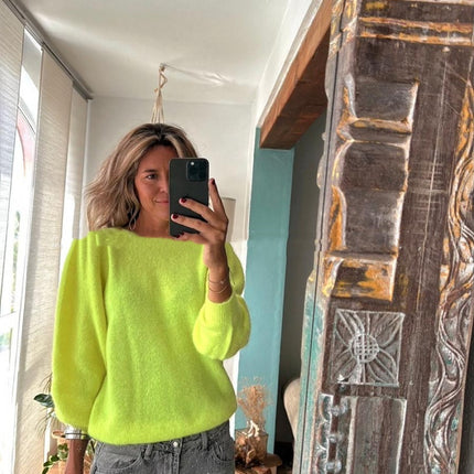 Women's Sweater Round Neck Fashionable Knitted Sweater