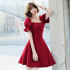 Wine red short