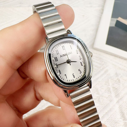 Oval Disk Women's Retro Digital Simple Watch