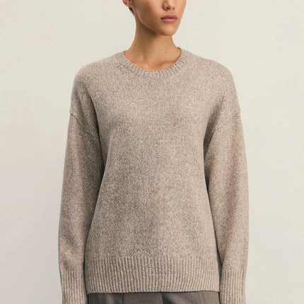 Women's Knitted Round Neck Solid Color Loose Fashion Sweater