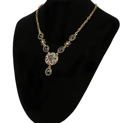 Vintage necklace earrings jewelry set