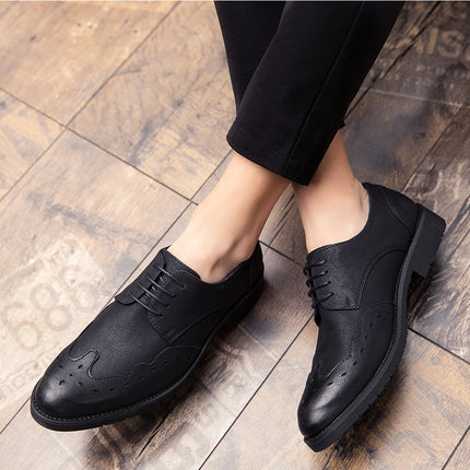 Soft leather pointed shoes men