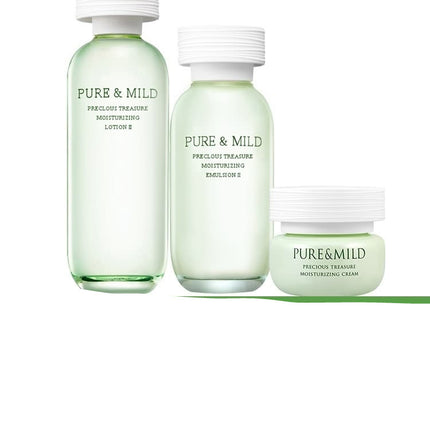 A Full Set Of Pure Natural Summer Refreshing Skin Care Products For Student Girls