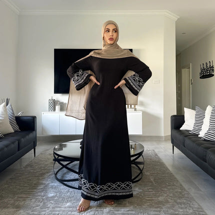 Women's Embroidery Fashion Personality Muslim Dress